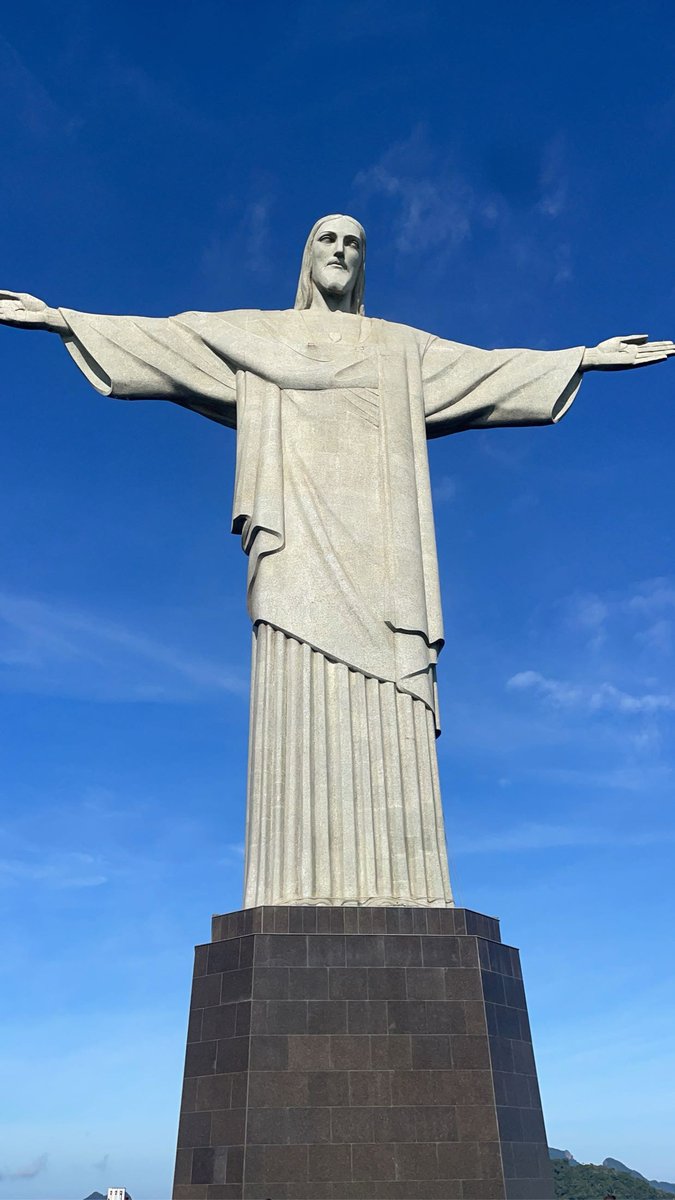 Timeline VC tweet media