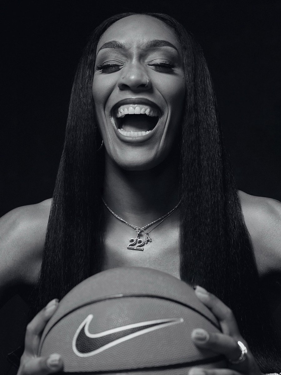 sageeast_'s tweet photo. 💥 A’JA WILSON shot by me 

@_ajawilson22 https://t.co/cSvqB84h0y
