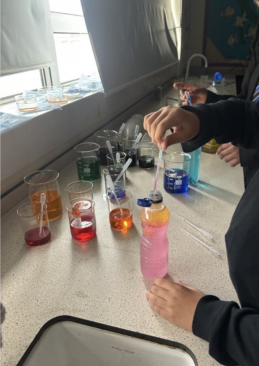 Mrs Dunn tweet media