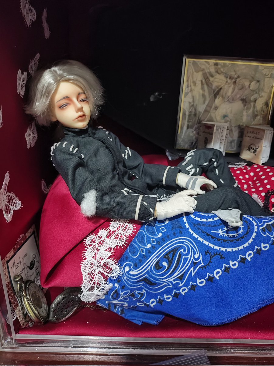 masamurasamurai's tweet image. #embalmer #aesop #aesopcarl   #identityv  #アイデンティティv #第五人格  #survivor  #Gatto #cat

I forgot to post that my Aesop gets Gatto costume...🤣🤣🤣