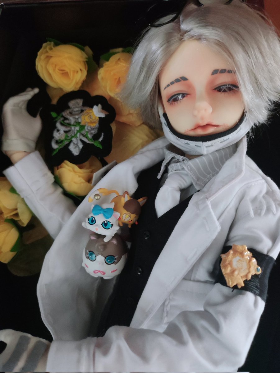 masamurasamurai's tweet image. #embalmer #aesop #aesopcarl   #identityv  #アイデンティティv #第五人格  #survivor  #Gatto #cat

I forgot to post that my Aesop gets Gatto costume...🤣🤣🤣