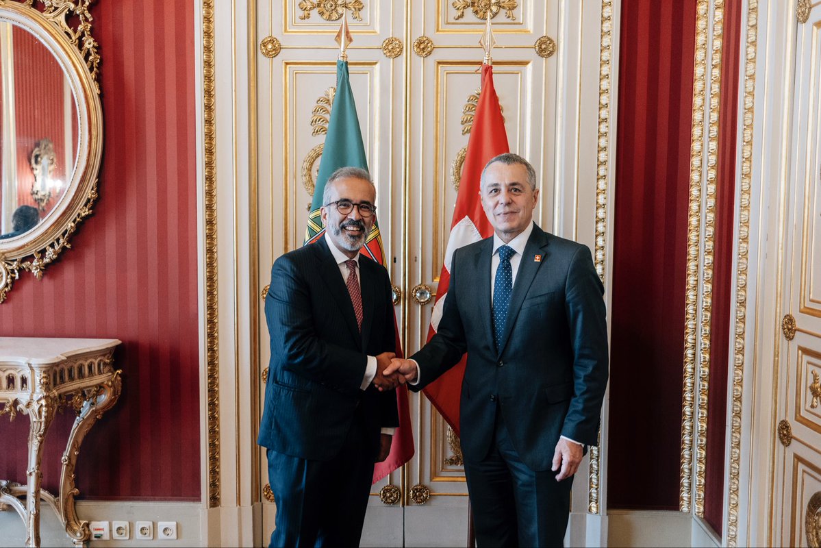 ignaziocassis's tweet image. I met with Foreign Minister @PauloRangel_pt.
We discussed the excellent 🇨🇭🇵🇹 relations, geopolitical challenges, and the latest developments in the #MiddleEast and #Ukraine.
I also presented Switzerland’s priorities for its #OSCE Chairmanship in 2026.