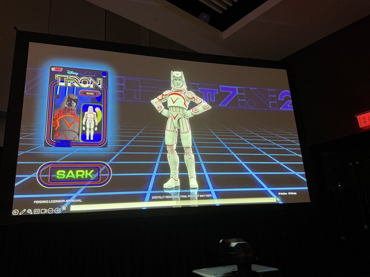preterniadotcom's tweet image. Hasbro Tron 3.75” scale Haslab.