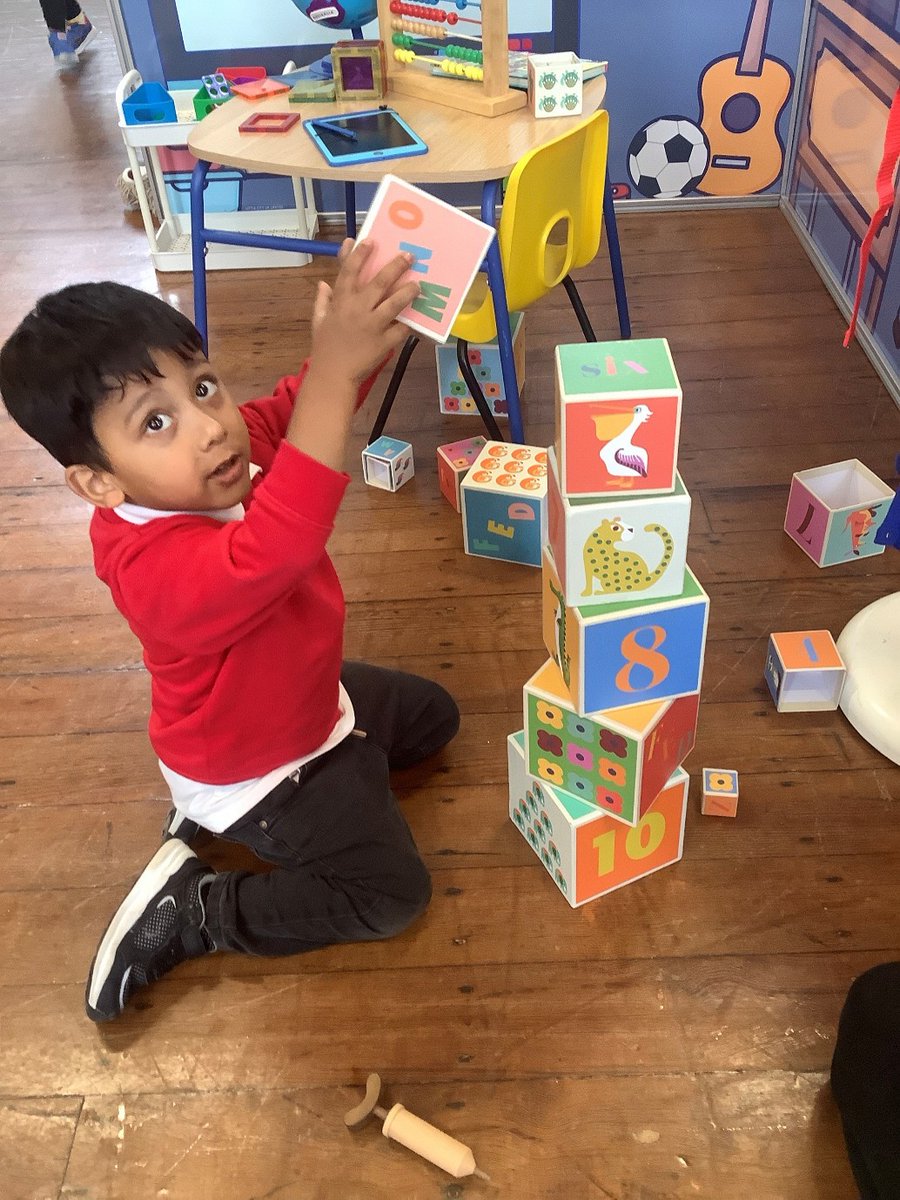 BarkerendPLA's tweet photo. Afternoon Nursery loved their visit from Little City https://t.co/au8cDHJD1W