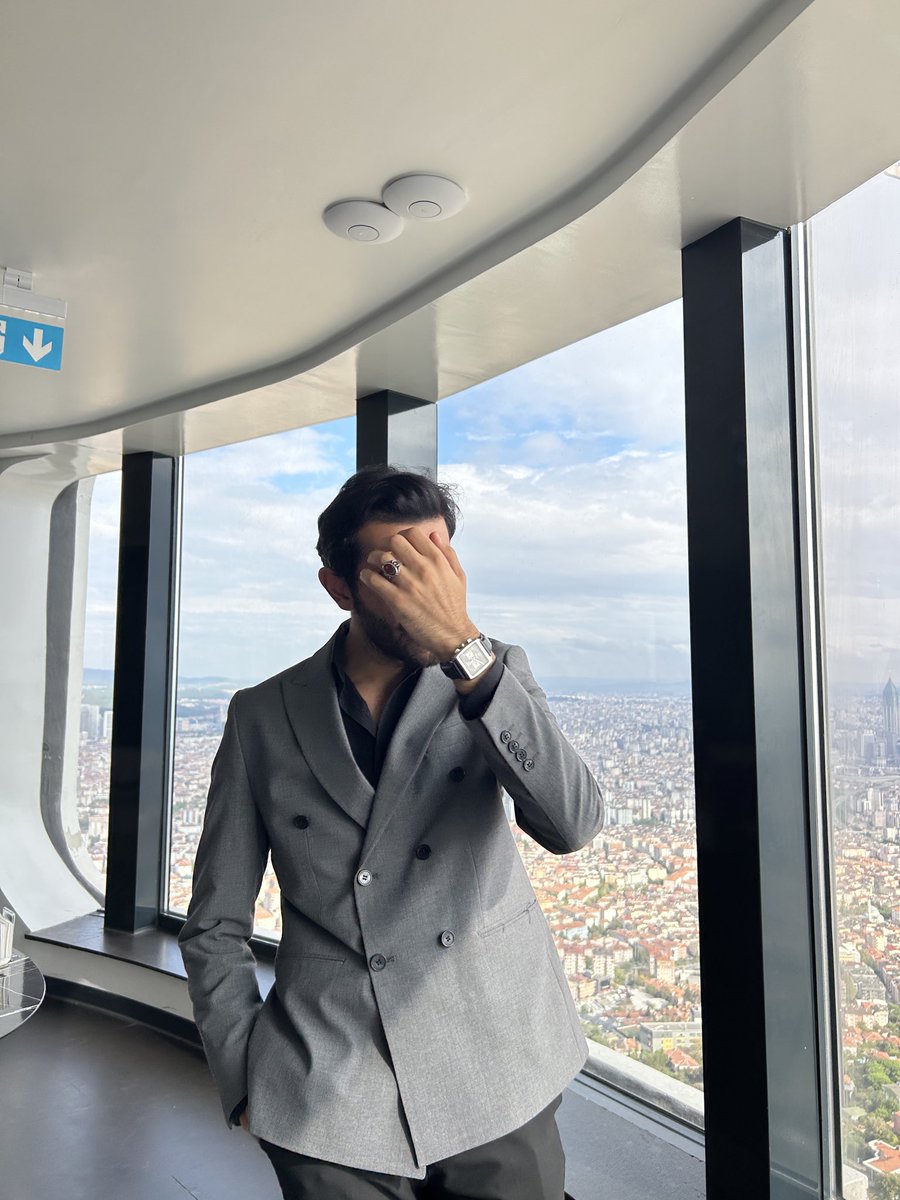BerisBenan's tweet photo. Bir yıl daha geçmiş🎈 https://t.co/eJmPL5e5OP
