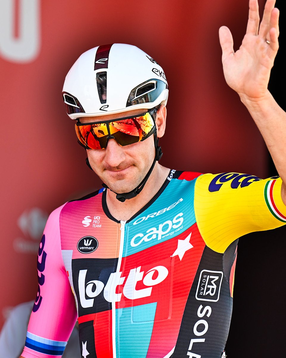 Elia Viviani si ritira
Nella nostra intervista esclusiva e a cuore aperto, l'ex campione olimpico ci annuncia il suo ritiro dal ciclismo professionistico. Grazie di tutto, <a href="/eliaviviani/">Elia Viviani</a>! 🚴‍♂️🏆

Guarda ora il video completo
👉 gcn.eu/EliaVivianiRit…

#eliaviviani #ritiro