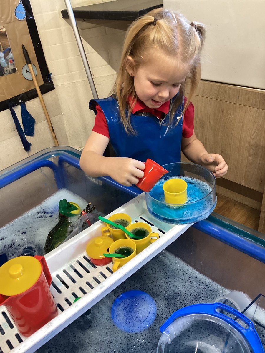 HaxbyRoadEYFS tweet media