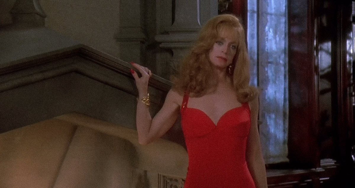 there’s something unforgettable about goldie hawn in that red dress in death becomes her (1992)