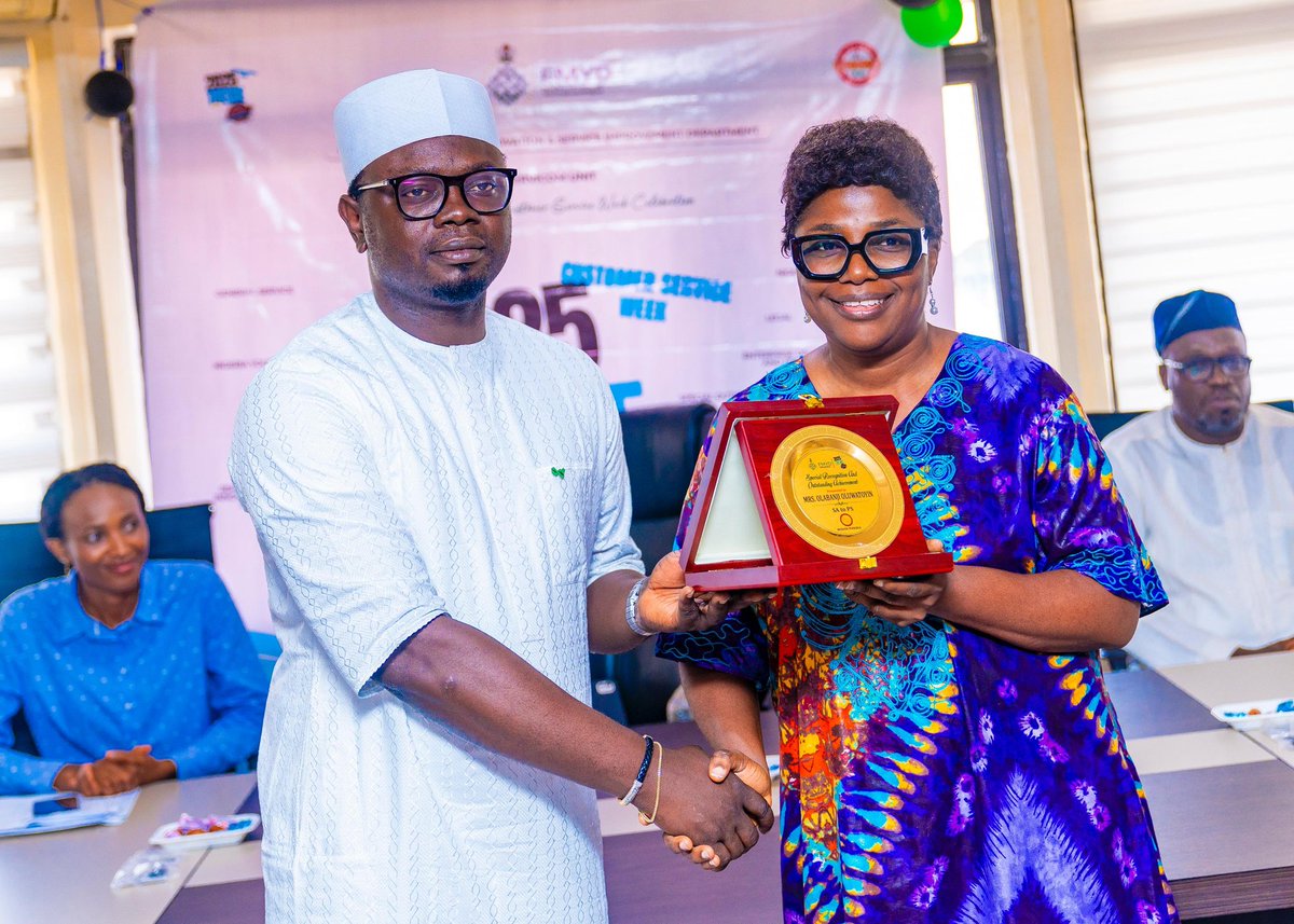 Today, we held the 2025 Customer Service Week Celebration at the Federal Ministry of Youth Development. The event presented a good opportunity to honour the men and women who keep our service promise alive every day.

In my remarks, I reminded our team that citizens are not a