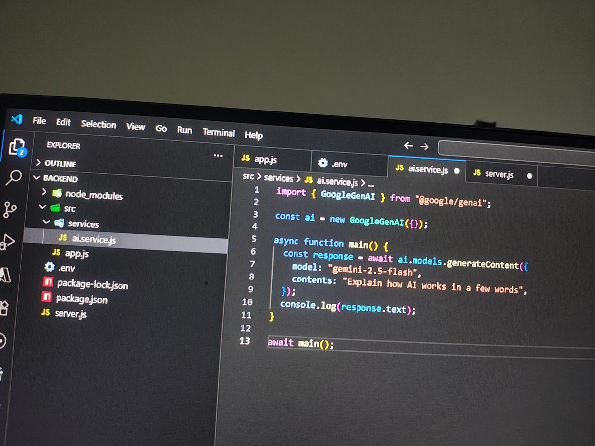 CoderShaswat's tweet image. 🚀 Just Integrated Google Gemini AI into My Node.js Project!

This is my first AI integration, and it’s exciting to see how easily we can bring AI capabilities into backend applications!

#GoogleGemini #NodeJS #JavaScript #AI #LearningJourney #WebDevelopment