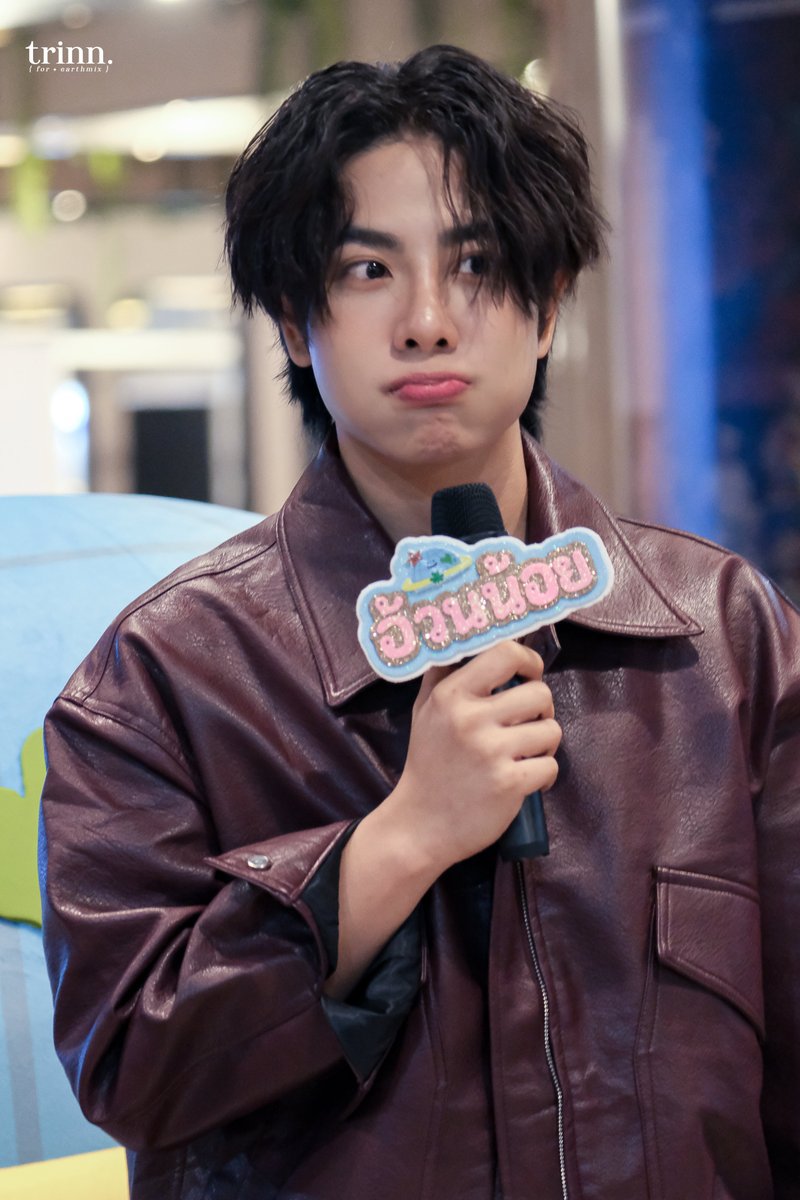 ｢ 20251009 」 — 

คำแก้วเป็นพญานาคน้อยนิ 

EARTHMIX FANIVAL FANSIGN
#GMMTVFANIVALxEarthMix
「 #mixxiw ⋮ <a href="/wixxiws/">มซ ตัวจริงยิ้มหวาน ติดวีนทวิตเฉยๆ</a> 🪐 」