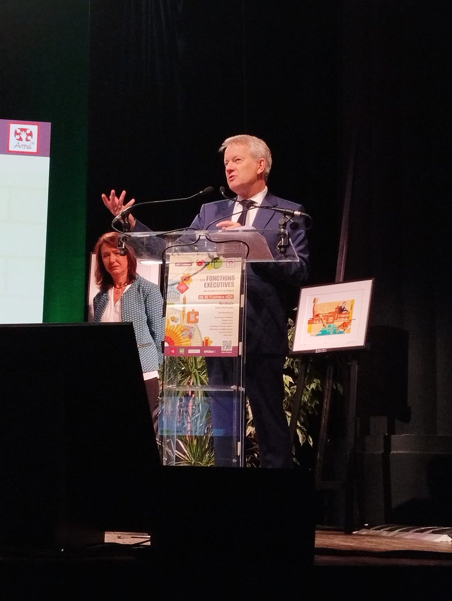 Dsden59's tweet photo. 📢 La #DSDEN59 accompagne le 22ème colloque national de la @FNAMaitrE .
🎯Échanges entre maîtres E, formateurs et chercheurs autour des enjeux de l’aide spécialisée et des difficultés scolaires
🎯Valorisation de la mission essentielle des enseignants du #RASED
#éducation #école https://t.co/Y74W336zN0