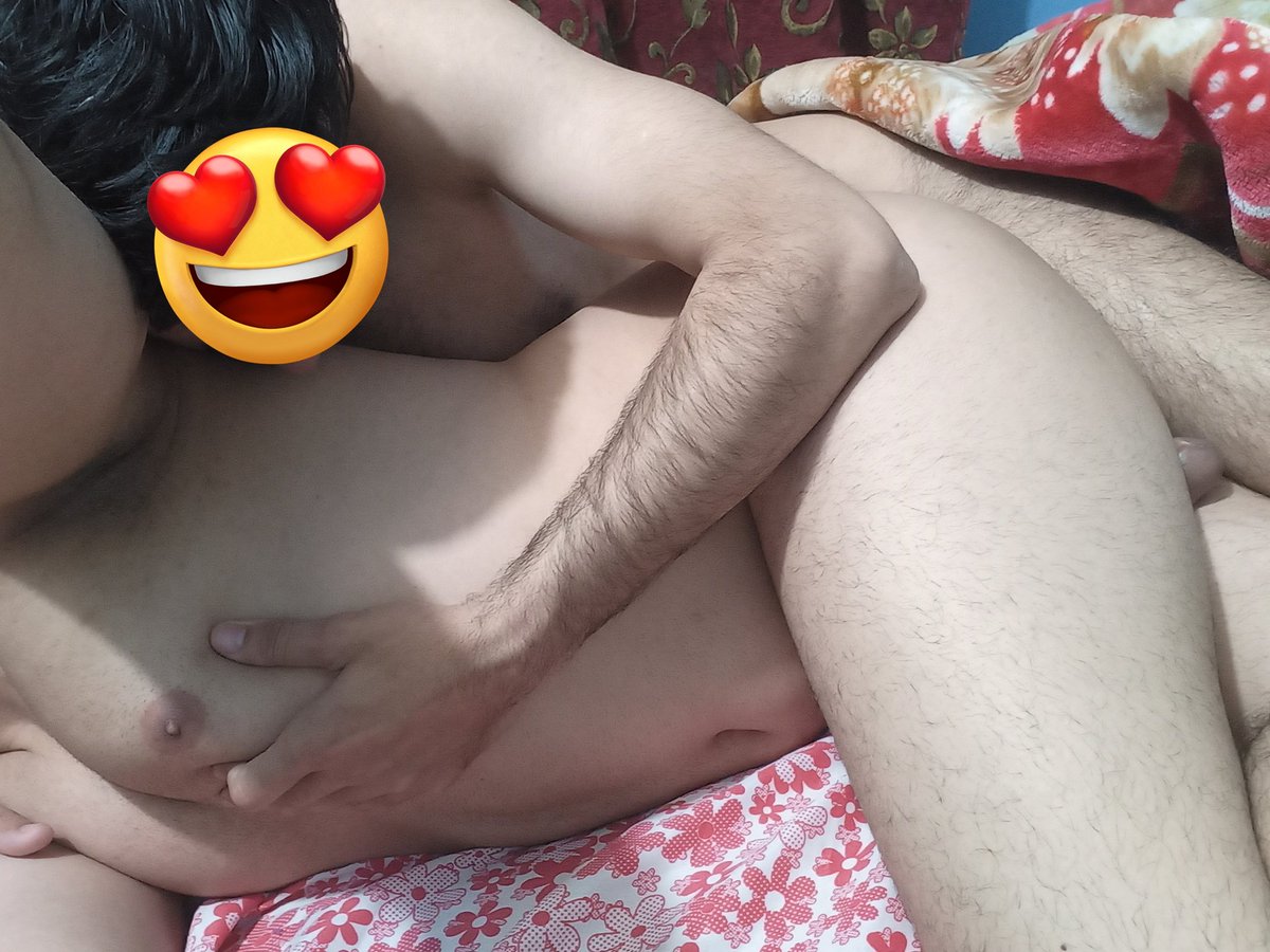 Hot Prince tweet media