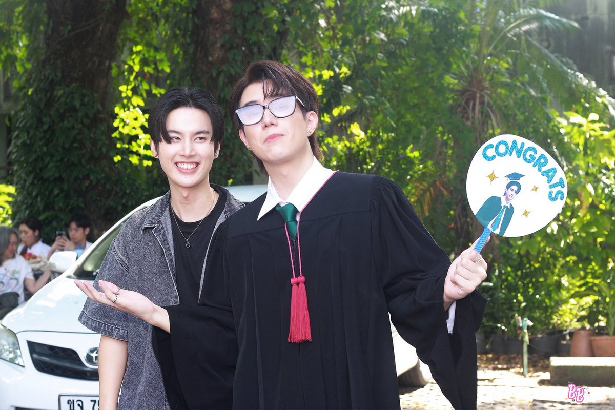 b_a_m_b_a_m_1_8's tweet image. Congratulations naa พี่บัณฑิต นายเก่งมากๆ  🩵
#ForthGraduatedDay
#fforthpcsp 
@forthpcsp