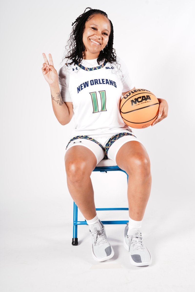 New Orleans Women's Basketball tweet media