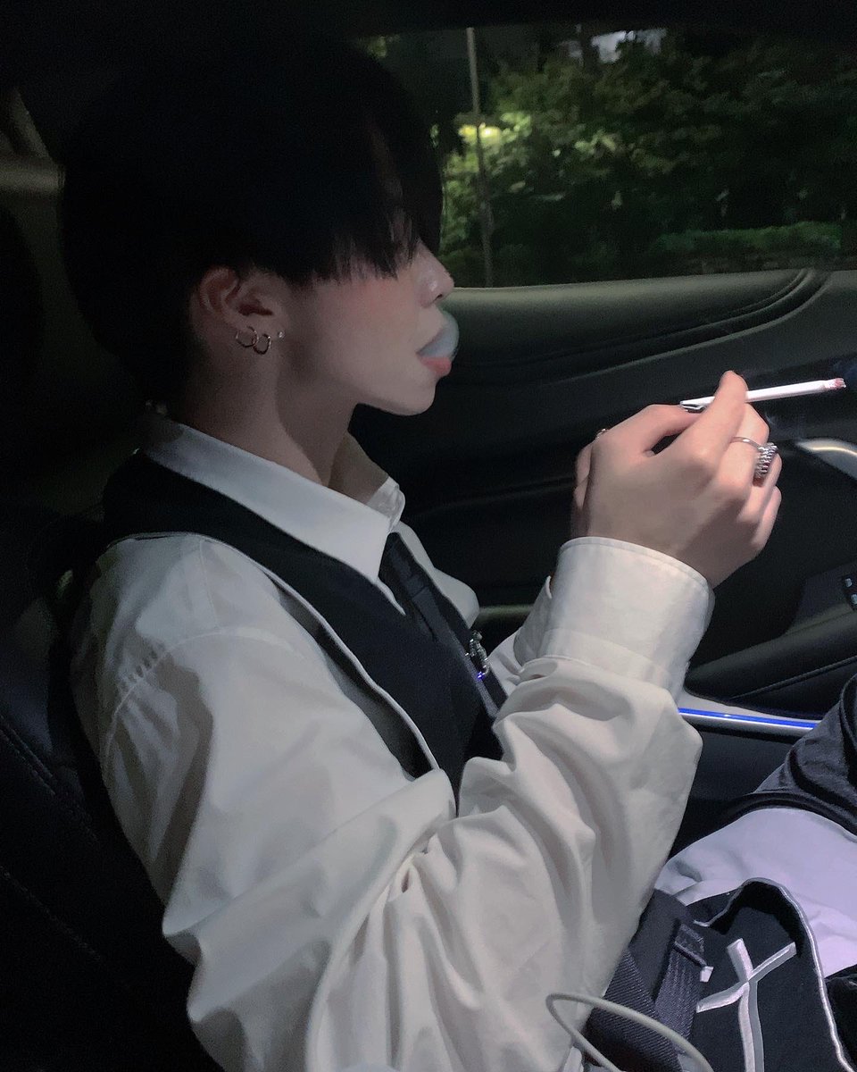 doku_ruby's tweet image. 🚬…