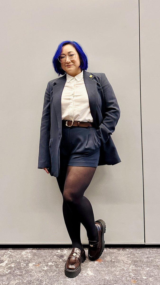 annejyatco's tweet image. Here at NYCC ❤️