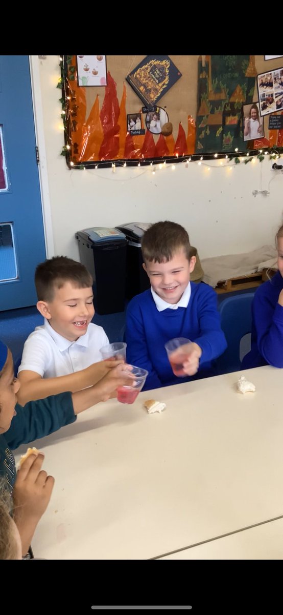 MissC_P's tweet image. We have been learning about Shabbat in RE! We shared challah and ribena to recreate our own Shabbat! 
Shabbat Shalom!🕍🕎✡️
@fieldhouseinfs @embarkfed #LoveLearningLoveLife