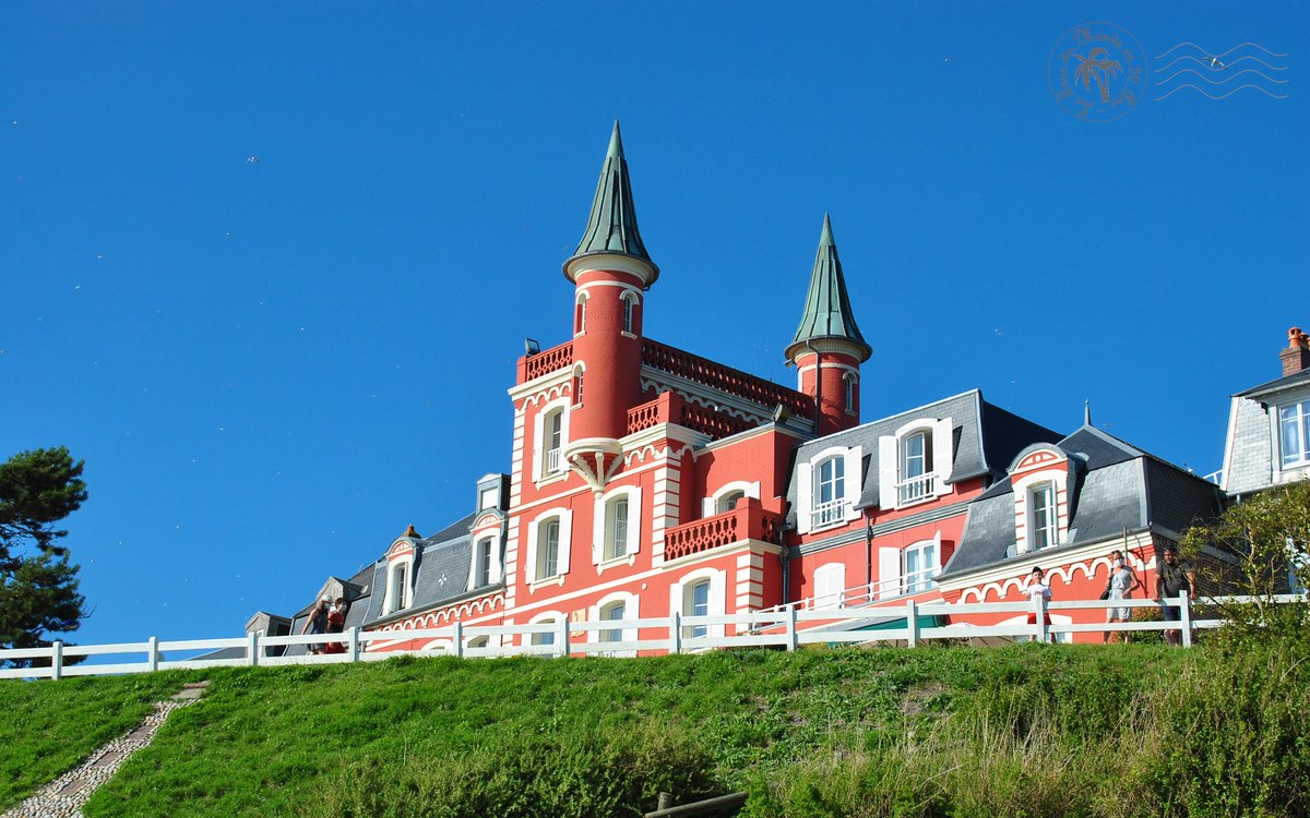 leTDMen80ans's tweet image. Le Crotoy (80) 📍
A l'embouchure de la #Somme, #LeCrotoy offre une douceur de vie incomparable.
Les tourelles rouges seront votre repère dans la ville...
à découvrir sur le blog :
👉 letourdumondeen80ans.fr/france/le-crot…

🇫🇷
#magnifiqueFrance #BaladeSympa #francemagique #voyage #hautsdefrance