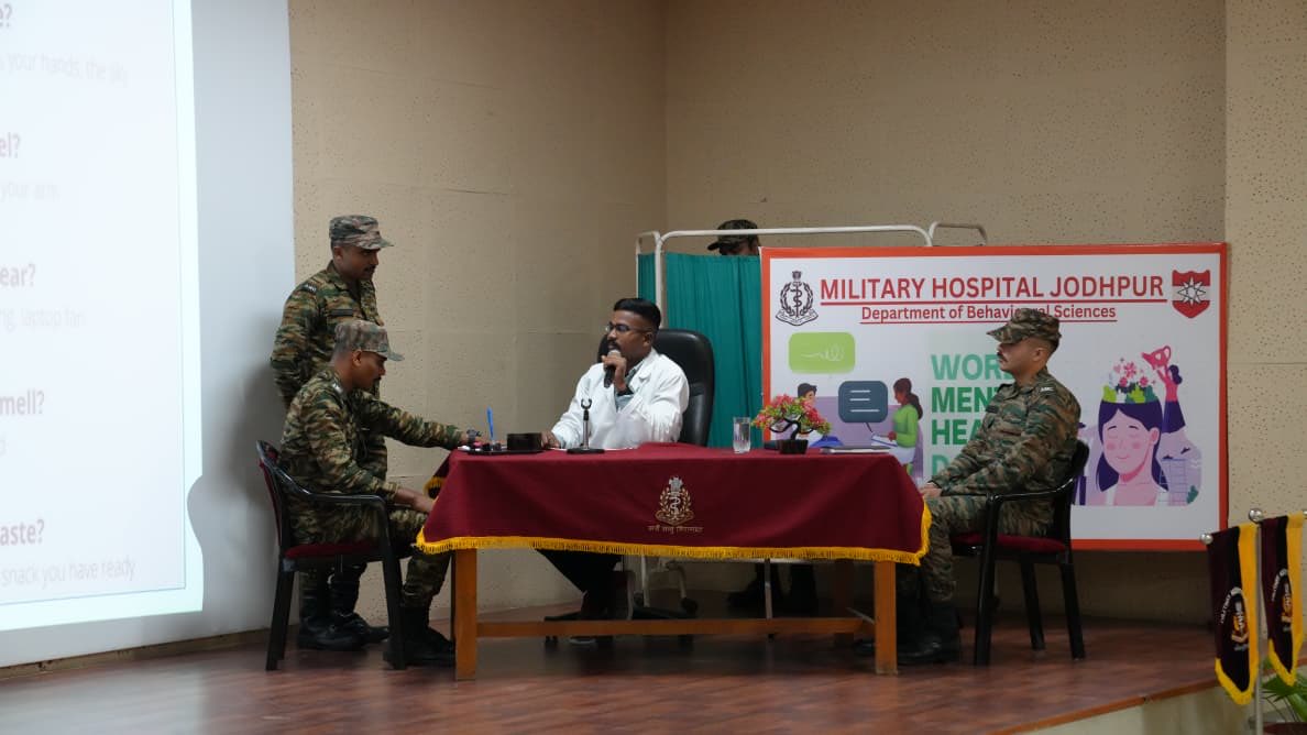 dgafms_mod's tweet image. An impactful celebration of #WorldMentalHealthDay2025 was held at #MilitaryHospital Jodhpur on 09 Oct 2025, featuring a role-play by the hospital’s Nursing Assistants on mental illness, seeking help, and overcoming social stigmas. Psychiatrist of the hospital addressed causes,…