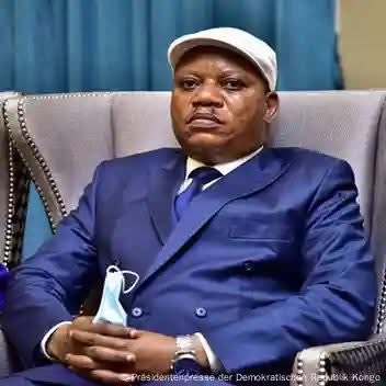 #RDC: “Je viens de regarder une vidéo dans laquelle le Chef de l’État de la République démocratique du Congo s’exprime lors d’un forum international. Dites-moi que ce n’est pas vrai, ce que je viens d’entendre. Si cela l’est, je me pose la question : dans quoi sommes-nous ?”