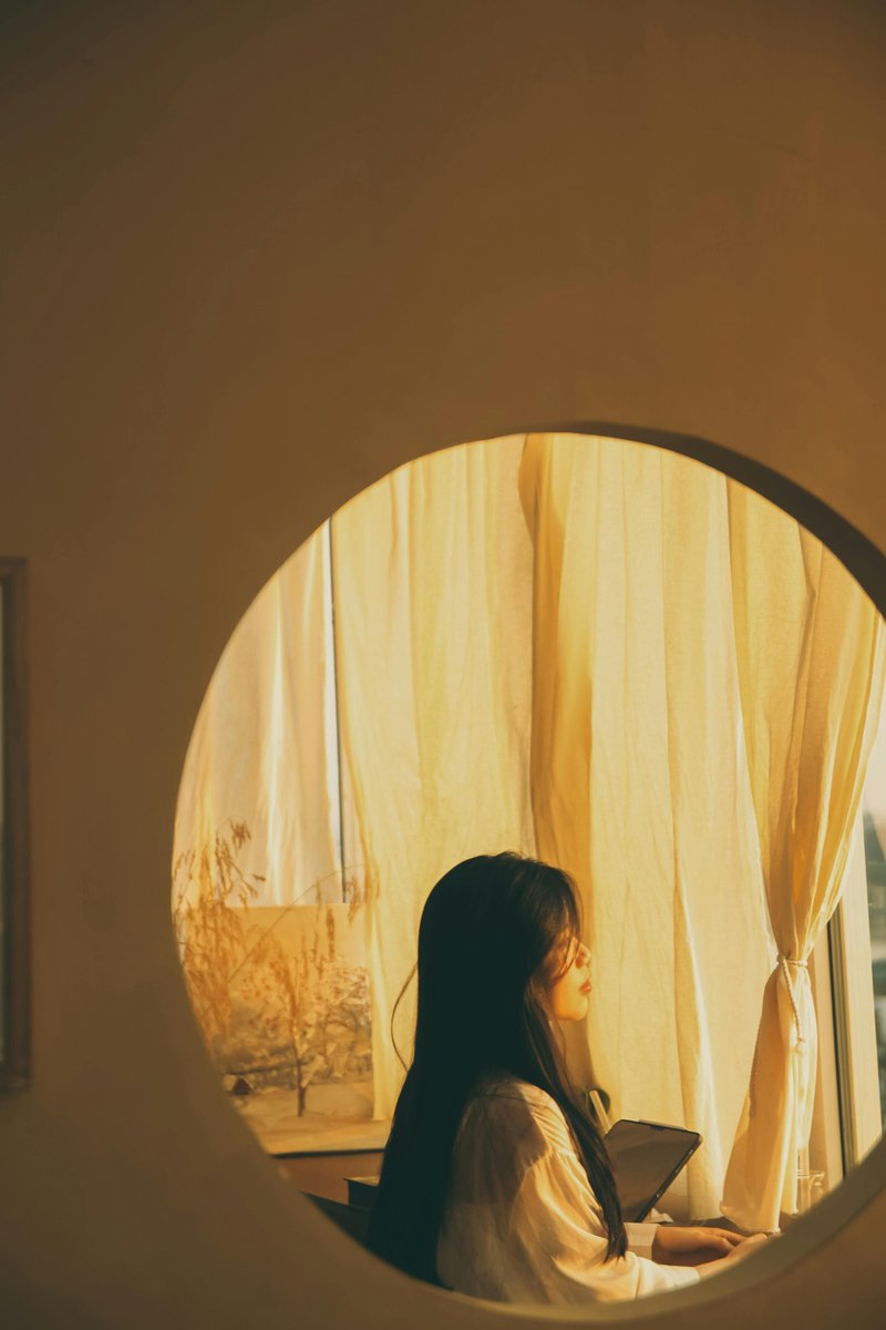 SReLeaf's tweet image. “Time spent in self-reflection is never wasted – it is an intimate date with yourself.” - Dr. Paul TP Wong

Take some time with yourself today. Journal, meditate, sit with your emotions. However you need to express your inner thoughts, do that.

#sweetreleaf #selfreflection