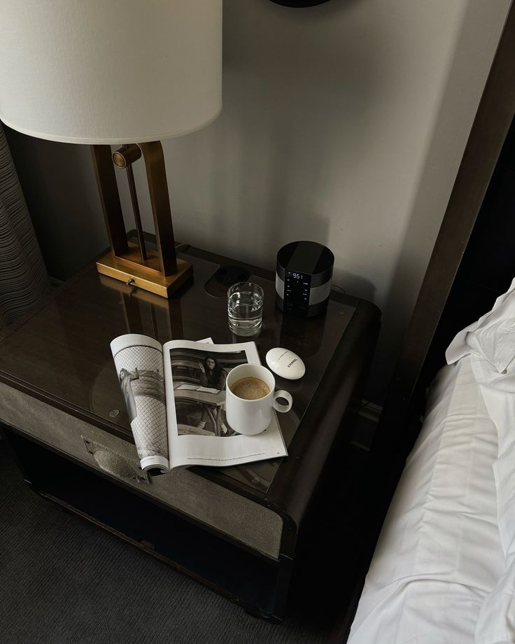 ceelune_'s tweet image. 