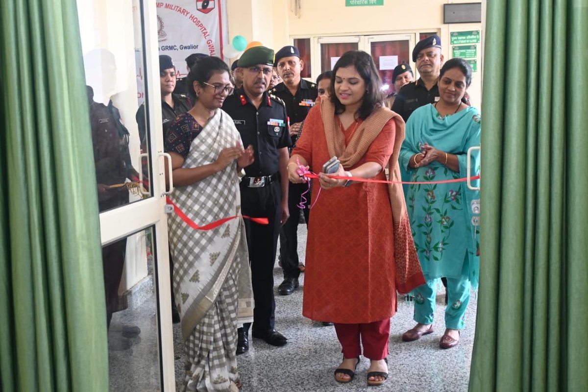 dgafms_mod's tweet image. A voluntary Blood Donation Camp was organised by Military Hospital Gwalior in collaboration with Gajra Raja Medical College (GRMC) on 09 Oct 2025. The event saw enthusiastic participation from serving personnel, families, and local volunteers, reflecting the spirit of compassion,…