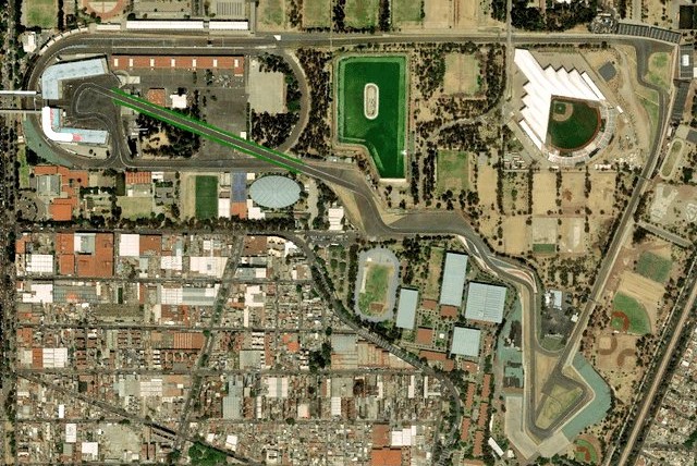 MXESTADIOS's tweet image. Antes y después de la aparición del Estadio Harp y la remodelación del Autódromo.
Así, la Ciudad Deportiva Magdalena Mixhuca.