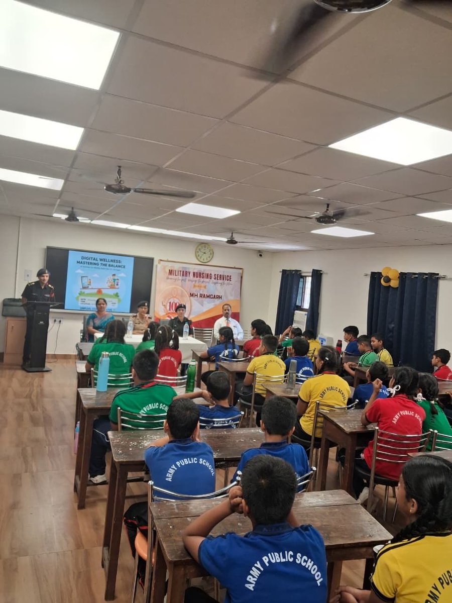 dgafms_mod's tweet image. An interactive session on Mobile Addiction was conducted at Army Public School, Ramgarh for Class V students by Dr Renu Gehlaut, Clinical Psychologist, #MilitaryHospital Ramgarh on 09 Oct 2025. The session sensitised students on the health and academic impact of excessive mobile…
