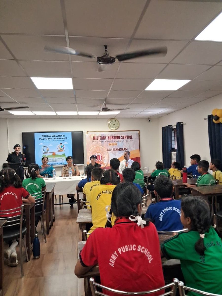 dgafms_mod's tweet image. An interactive session on Mobile Addiction was conducted at Army Public School, Ramgarh for Class V students by Dr Renu Gehlaut, Clinical Psychologist, #MilitaryHospital Ramgarh on 09 Oct 2025. The session sensitised students on the health and academic impact of excessive mobile…