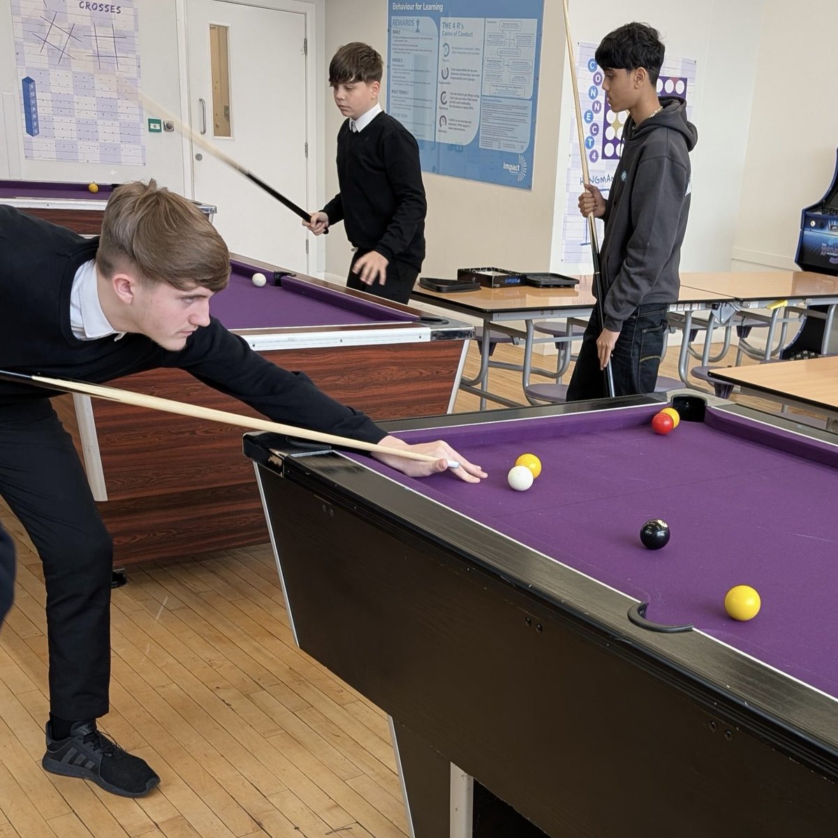 ap_whitley's tweet image. Really good afternoon hosting pupils from Bradford AP Academy for a pool tournament; a 10-2 win for Whitley and some great sportsmanship on show. ⁦@ImpactMAT⁩