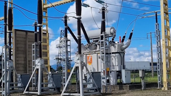 #JournéePortesOuvertes 🚀 Merci à tous les visiteurs qui ont découvert le 💙 du réseau ⚡alsacien au poste haute tension d’Illzach ! Depuis 80 ans, ce site stratégique <a href="/rte_france/">RTE</a> assure la continuité et la fiabilité de l’#Energie sur notre territoire 🏠🏭

@DNA_lalsace 📽️