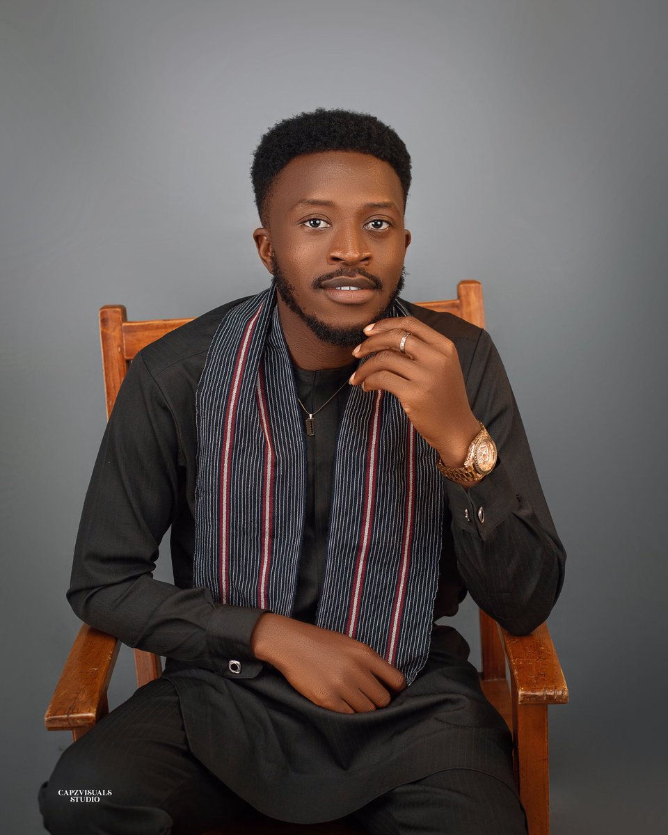 Capzvisuals's tweet photo. πππππππππππ ππππππ
Portrait of Moses Nenchin
Slide to my dm to book for your session
π
ππ ππππππππ
βοΈ 08105536869
#CapzvisualsMagic #abujabusiness #abujaphotographer #josphotographer
#CapzvisualsStudio #CapzvisualsMagic #JosPhotographer https://t.co/56x8oRlBMX