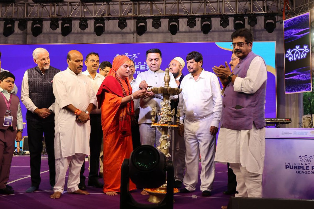 DrPramodPSawant's tweet image. Inaugurated the International Purple Fest 2025 in Goa in the presence of Union Minister for Social Justice & Empowerment @Drvirendrakum13, MoS Shri @RamdasAthawale, Social Welfare Minister Shri @SubhashGoa, MP Shri @ShetSadanand, Vasco MLA Shri @DajiSalkar, Bicholim MLA Shri…