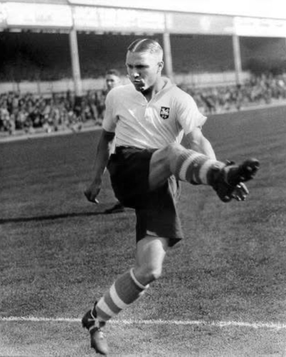 Nowt but a Lad (@nowtbutalad) on Twitter photo The great Bill Shankly pictured played for #Preston North End #Football Club, 1933 to 1949; should have been <a href="/pnefc/">Preston North End FC</a> Manager but that's history. He's wearing proper shin pads - today's footballers like <a href="/AdamWharton10/">Adam Wharton</a> & <a href="/ToddCantwell_10/">Todd Cantwell</a> please note. <a href="/tnbfanzine/">The Nose Bag fanzine (PNEFC)</a> <a href="/blogpreston/">Blog Preston</a> The great Bill Shankly pictured played for #Preston North End #Football Club, 1933 to 1949; should have been <a href="/pnefc/">Preston North End FC</a> Manager but that's history. He's wearing proper shin pads - today's footballers like <a href="/AdamWharton10/">Adam Wharton</a> & <a href="/ToddCantwell_10/">Todd Cantwell</a> please note. <a href="/tnbfanzine/">The Nose Bag fanzine (PNEFC)</a> <a href="/blogpreston/">Blog Preston</a>