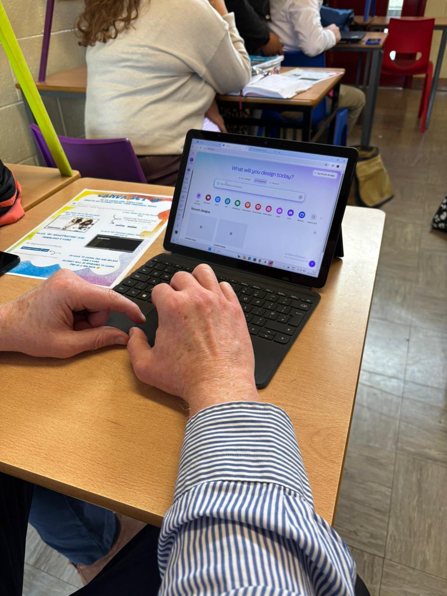 The first Teach Meet of the year took place last Wednesday where we looked at Canva Education and how to set up a Canva account🎨📖💻. A great turnout for the session🙌🏼 <a href="/FingalCC/">Fingal Comm College</a>