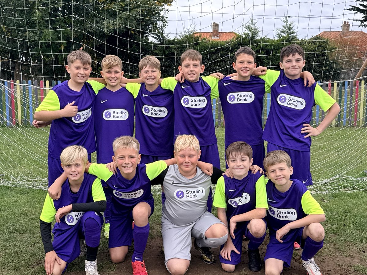 Yr6 boys played a tough competitive game today. They showed great team spirit and worked hard for each other. Well done boys.🥅 ⚽️