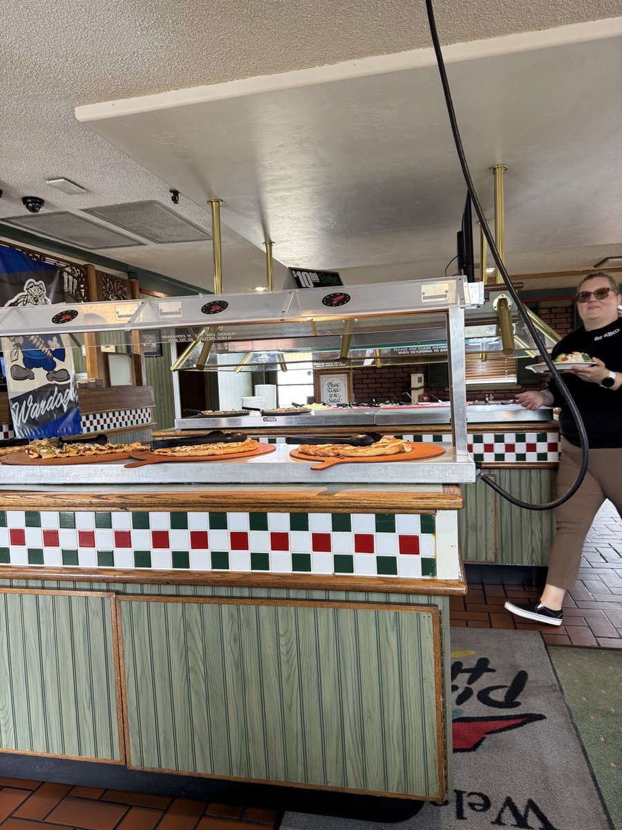 <a href="/wolfofmorehouse/">JR Ewing</a> <a href="/JohnSmithJr23/">John Smith Jr</a> <a href="/DavidErnestkag/">Dave Ernestkag</a> <a href="/BleacherReport/">Bleacher Report</a> <a href="/people/">People</a> <a href="/scottydaddy69/">Scotty Anderson Jr.</a> <a href="/RickSteepletoe/">Rick Steepletoe</a> <a href="/BigBruce23/">Bruce Brown</a> <a href="/BartJarvis679/">Bart Harley Jarvis</a> <a href="/jebjohnson108/">Herb Johnson Jr</a> <a href="/dick_head74/">Richard W. Head</a> Sir, I’m at a Pizza Hut buffet, how’s that for caloric intake?