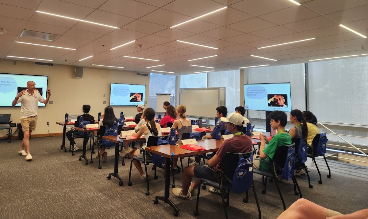 🍎 Teachers: Need a quick way to explain scarcity? FTE makes it simple, interactive, and classroom-ready. #EconEdMonth
fte.org/teachers/teach…