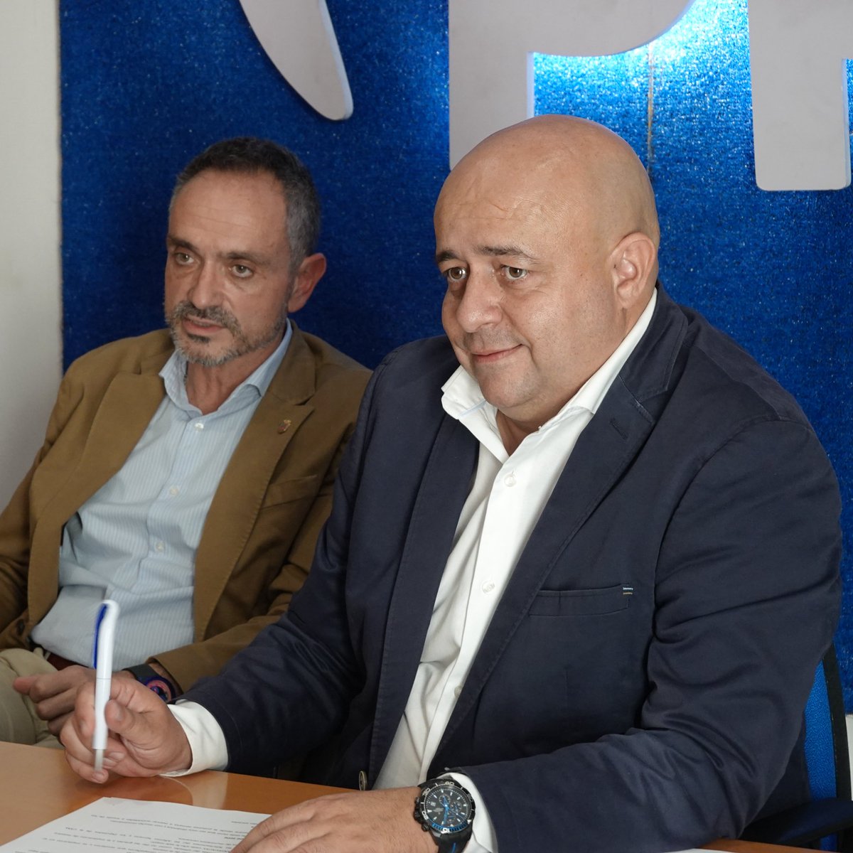 ppmostoles's tweet photo. 🔵 Hoy hemos celebrado el Comité Ejecutivo del PP de Móstoles para hacer balance del trabajo realizado y seguir afinando cada nota.

Seguimos dando el Do de pecho con un equipo comprometido para hacer de Móstoles la mejor ciudad de la Comunidad de Madrid. https://t.co/srWdCJFacY