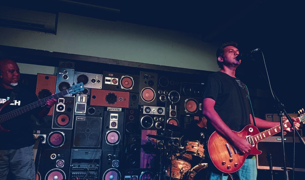 Great show with MY BAND last night @theblackbird.sg... Part of the @rockforgood.sg series of concerts for environmental causes 🌎 

#sanjaymichael #livemusic #rock #blues