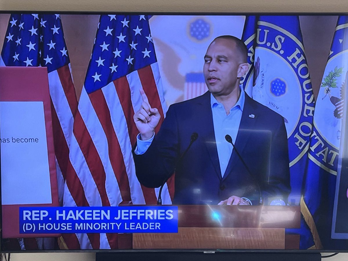 NeedaCopyEditor's tweet photo. Why is it so difficult to spell the House Minority Leader’s first name correctly? #hakeemjeffries #typo #copyedit #proofread https://t.co/rgKKGasEmN
