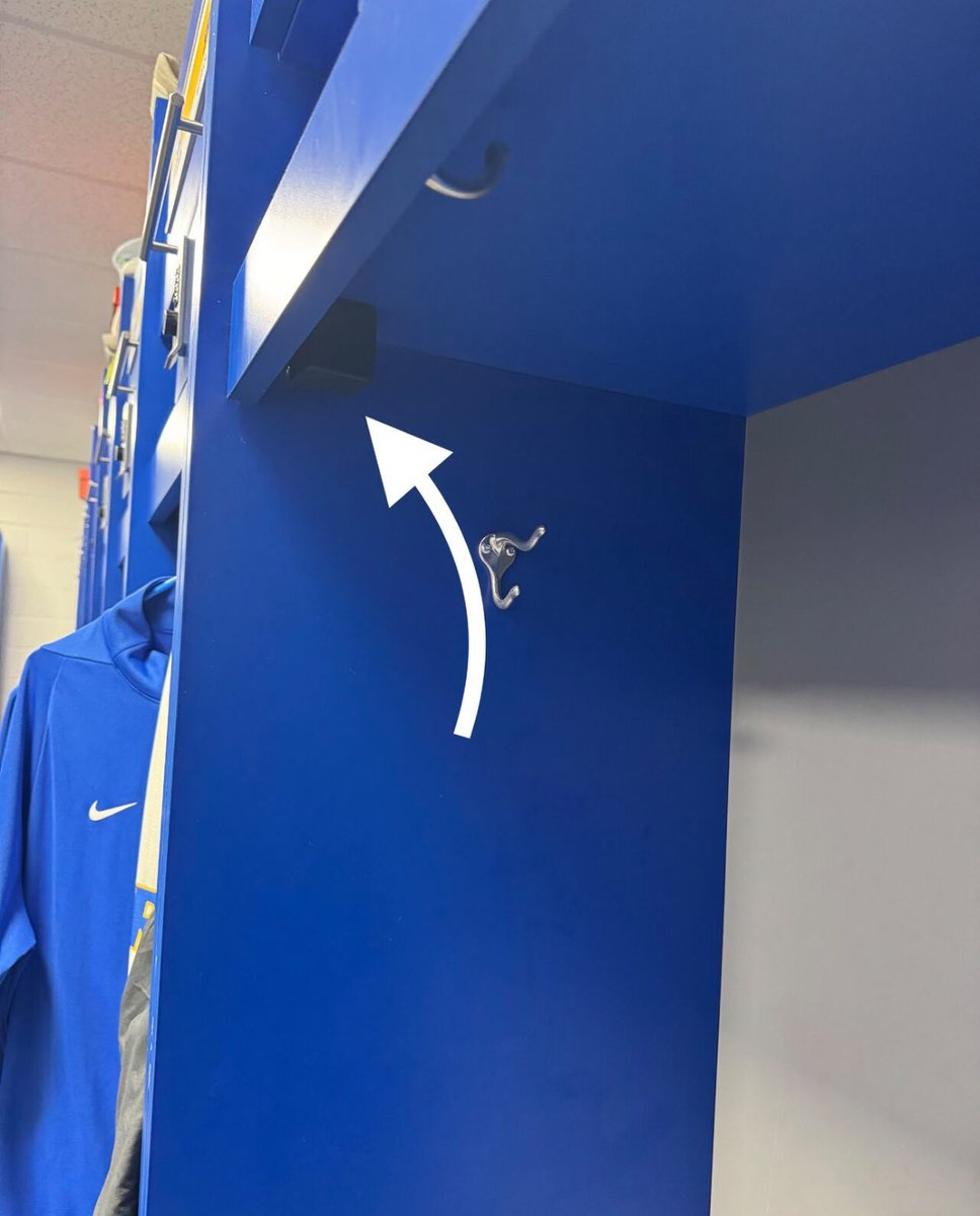 #deoblock install for Hofstra University Wrestling. Discrete &amp; out of the athlete's way, as intended. 

"Install was easy and the locker room is smelling so much better." - Jamie | Head Wrestling Coach