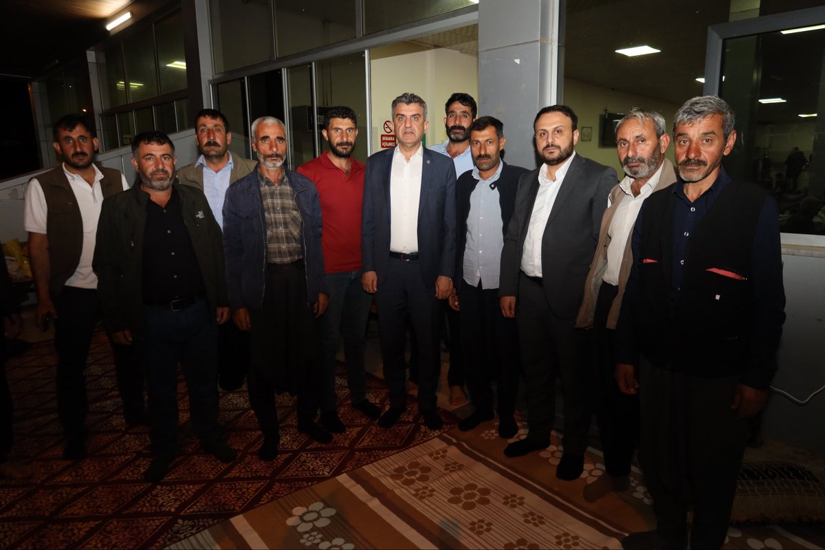 📍 Harran Üniversitesi Tıp Fakültesi

Haliliye İlçe Başkanımız <a href="/mbagmanci63/">MUSTAFA BAĞMANCI</a> ve yönetim kurulumuzla birlikte Harran Üniversitesi Tıp Fakültesindeki hasta ve hasta yakınlarıni ziyaret ettik, geçmiş olsun dileklerimizi ilettik, taleplerini aldık, sorunlarını dinledik.

Tüm