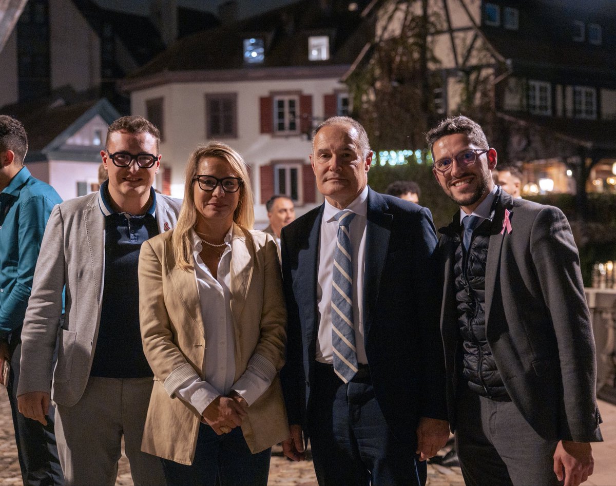 Pinto_Pierre's tweet image. 🇫🇷 Belle conférence !
Merci à @v_joron pour son intervention sur la liberté d’expression et à @FabriceLeggeri pour son témoignage sur les 2 ans du 7 octobre et son déplacement en Israël avec @J_Bardella.
Bravo à toute la jeunesse engagée pour son énergie et son patriotisme !