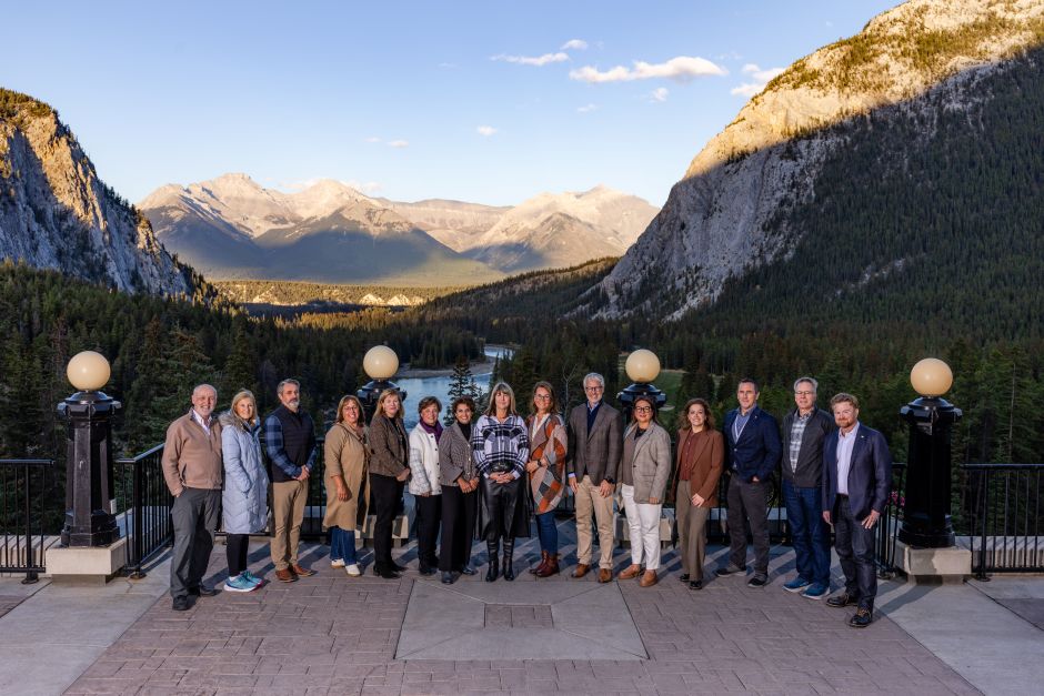 ABoipc's tweet image. Cdn information &amp;amp; privacy regulators are spending part of this week&apos;s annual #FPT mtg being briefed on emerging #access &amp;amp; #privacy issues by experts in fields such as AI &amp;amp; cybersecurity. Our office is delighted to host this year&apos;s mtg &amp;amp; showcase Alberta to our visitors.