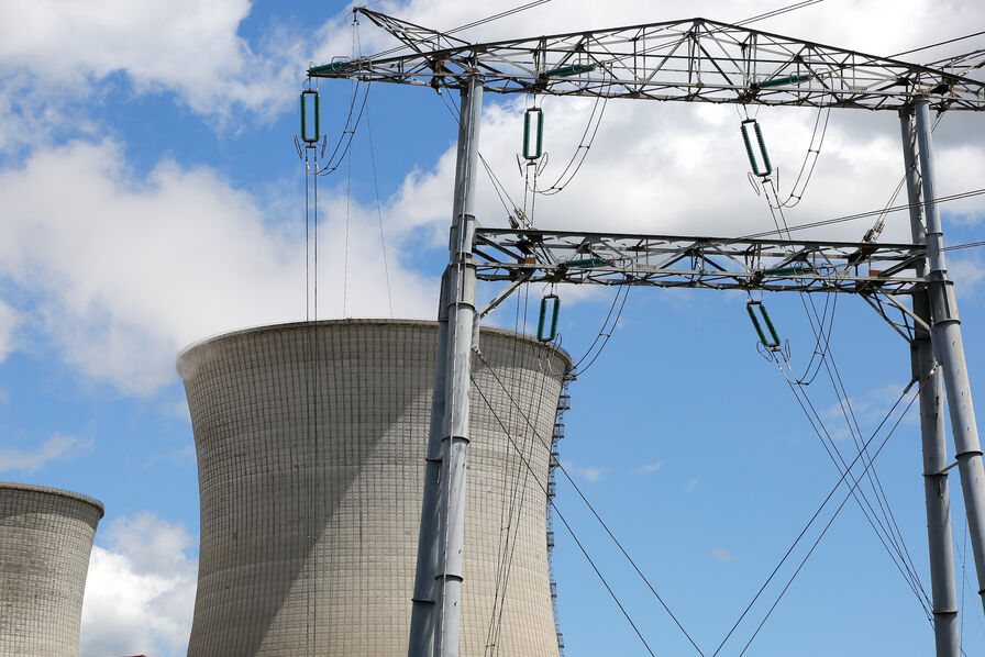 Prix de l’électricité : un rapport parlementaire réclame une nouvelle loi pour «remédier aux défauts» du mécanisme post-Arenh dlvr.it/TNZgHv