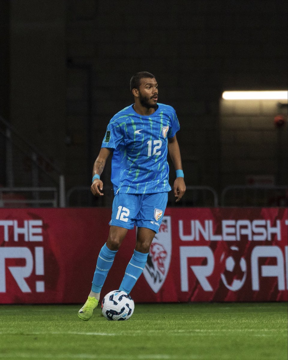 IndianFootball's tweet image. First day in the office 🌟

Macarton Nickson made his senior India debut today 👏🇮🇳👕

#SGPIND #BlueTigers #ACQ2027 #IndianFootball ⚽️