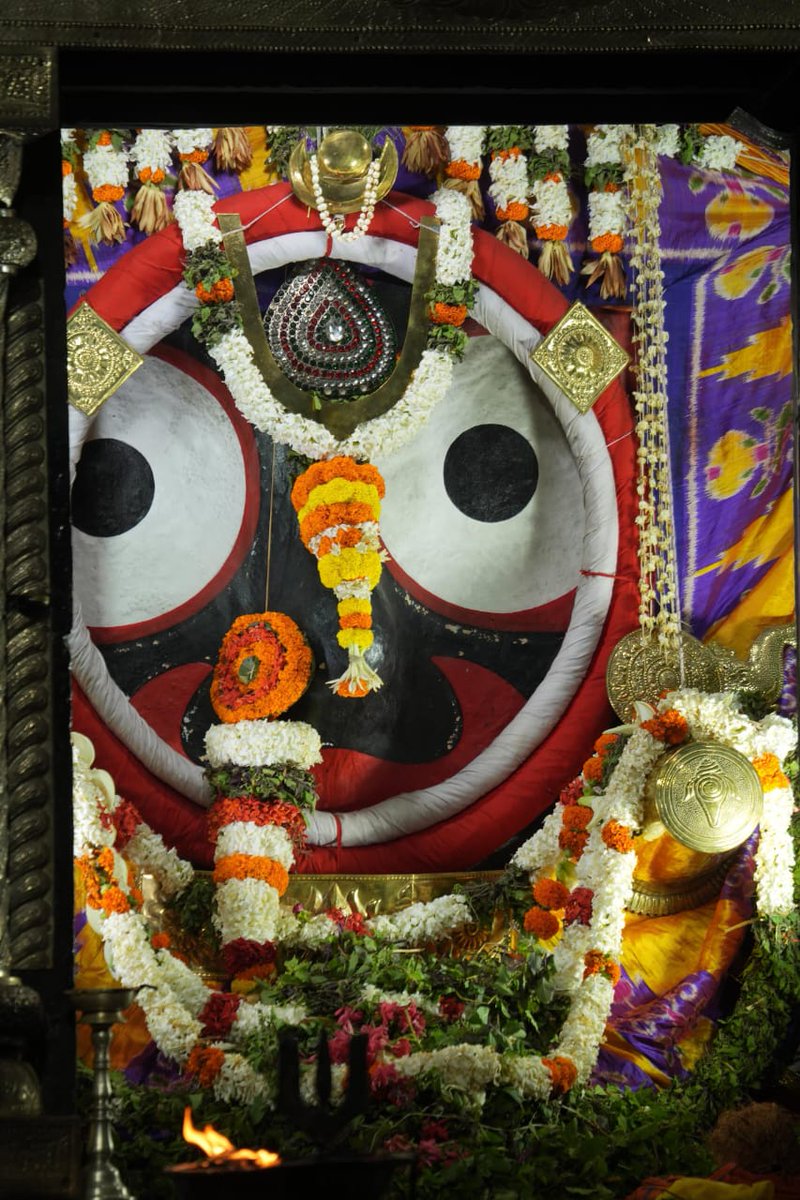 Ama_Jagannath's tweet image. ରାଧା ଦାମୋଦର ବେଶରେ ଶ୍ରୀ ପତିତପାବନ ମହାପ୍ରଭୁଙ୍କ ଦିବ୍ୟ ଦର୍ଶନ ❤️🥰🙏